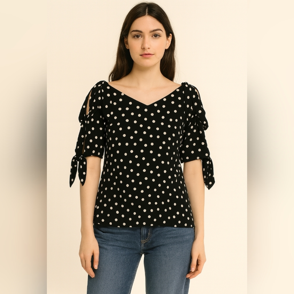 Dolce & Gabbana V-Neck Black And White Polka Dot Silk Short Sleeve Blouse(10)46